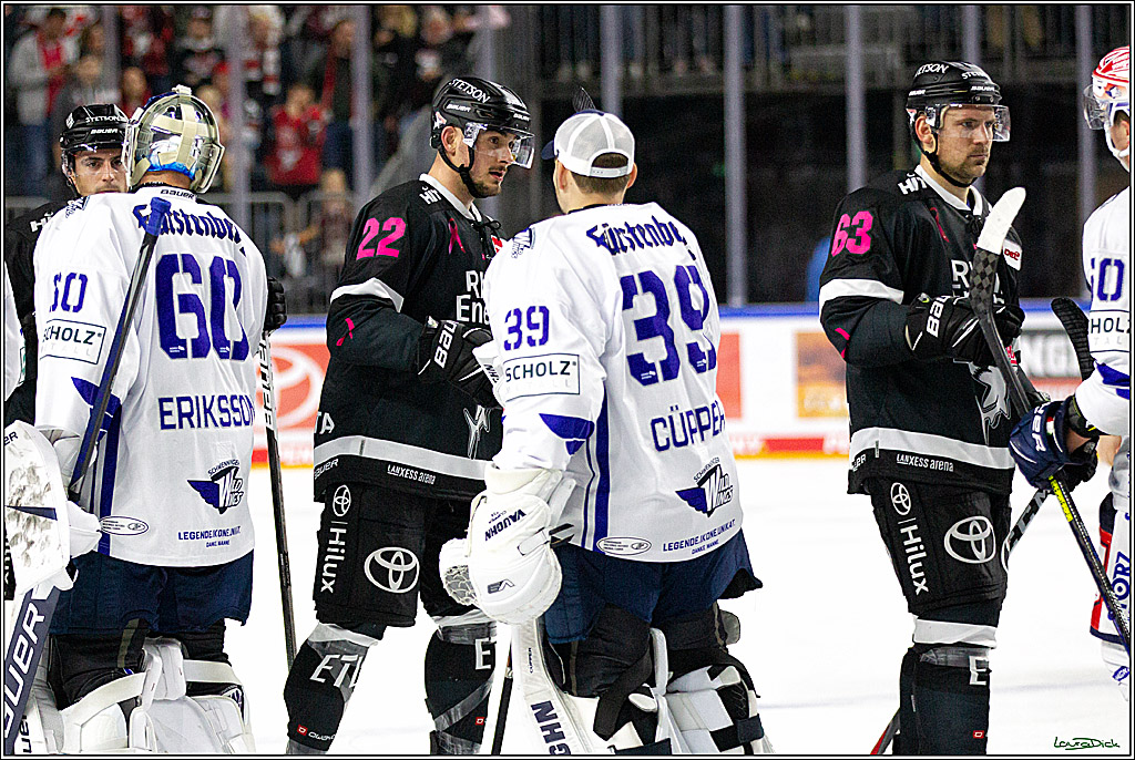 PENNY DEL;  Koelner Haie - Schwenninger Wild Wings; Koeln, 08.10.2021
